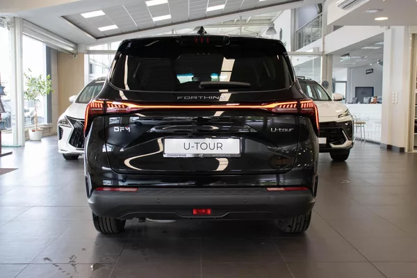 Dongfeng U-Tour Exclusive HEV, černý int. - foto 4