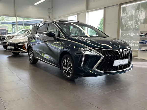 Dongfeng U-Tour Exclusive HEV, světlý int. - foto 3