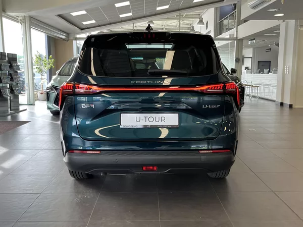 Dongfeng U-Tour Exclusive HEV, světlý int. - foto 5