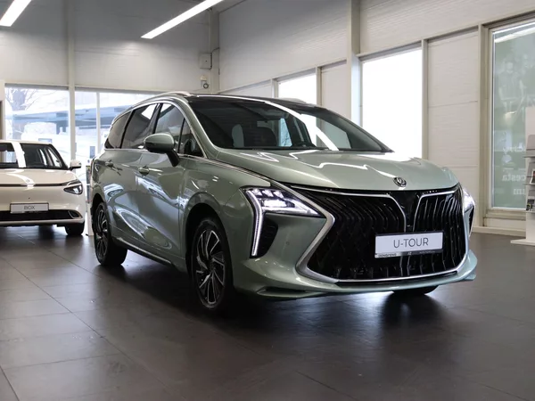Dongfeng U-Tour Exclusive HEV - foto 2