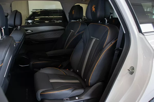 Dongfeng U-Tour Exclusive HEV, černý int. - foto 12
