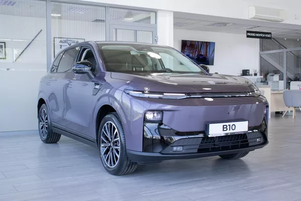 Leapmotor B10 DESIGN HYBRID EV - foto 3