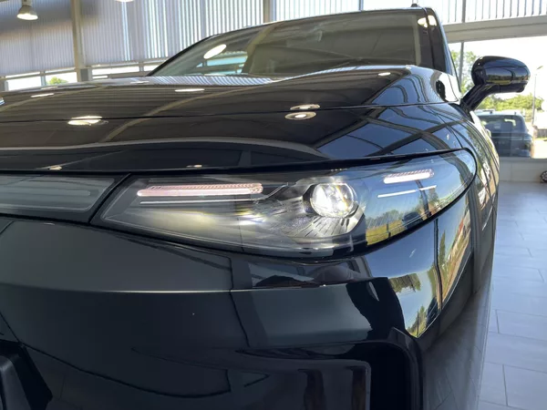 Leapmotor C10 REEV Design Hybrid EV - foto 15