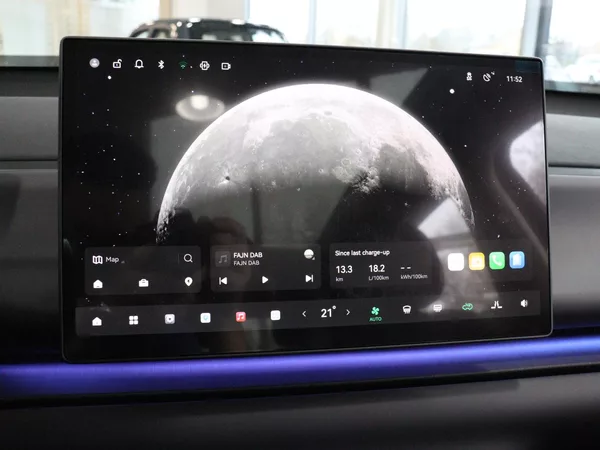 Leapmotor C10 REEV Design Hybrid EV - foto 11