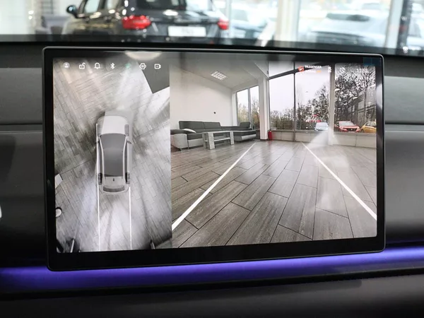 Leapmotor C10 REEV Design Hybrid EV - foto 12