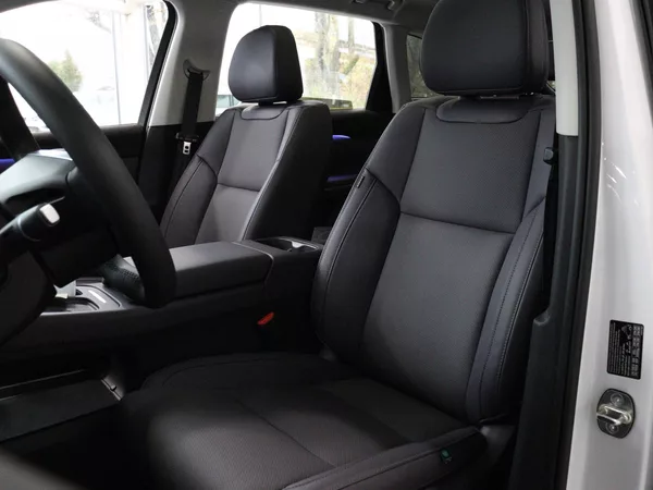 Leapmotor C10 REEV Design Hybrid EV - foto 13