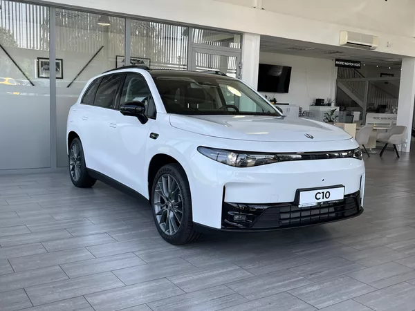Leapmotor C10 REEV DESIGN Hybrid EV - foto 3