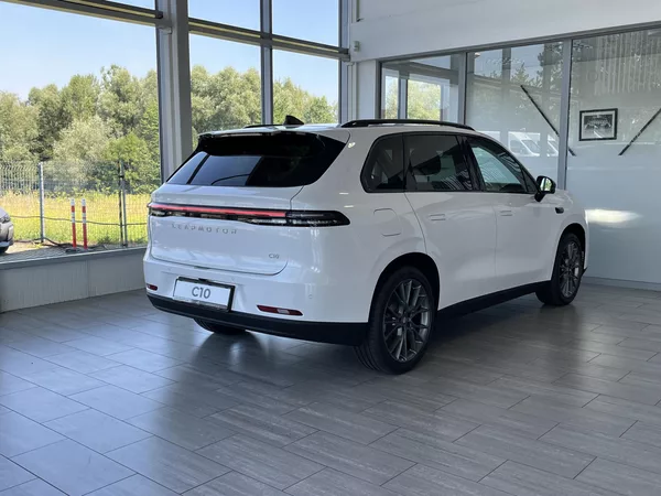 Leapmotor C10 REEV DESIGN Hybrid EV - foto 4