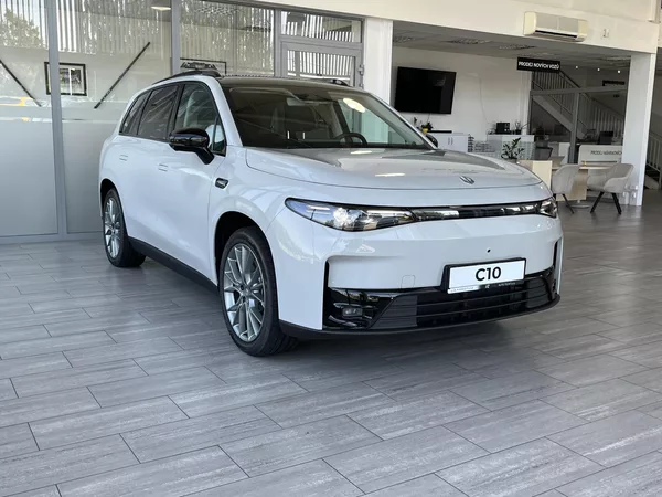 Leapmotor C10 REEV Design Hybrid EV - foto 3