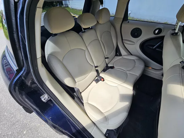 Mini Countryman S, 1.6i 135kw 4x4 automat - foto 12