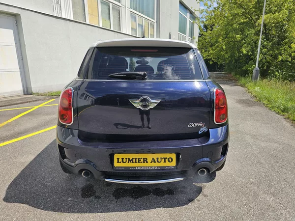 Mini Countryman S, 1.6i 135kw 4x4 automat - foto 4
