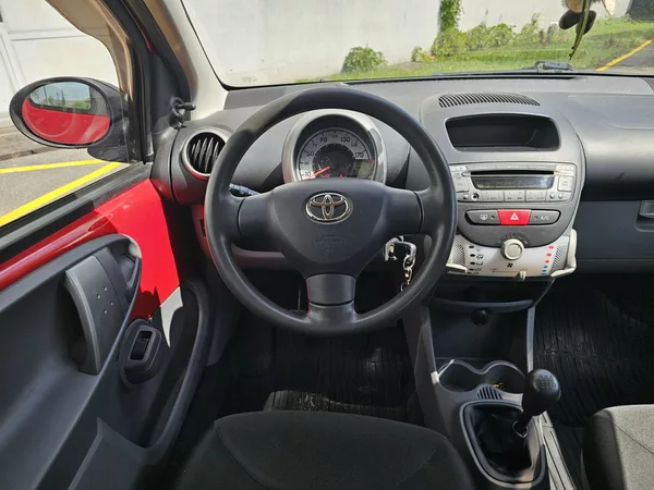 Toyota Aygo 1.0i KLIMA - foto 10