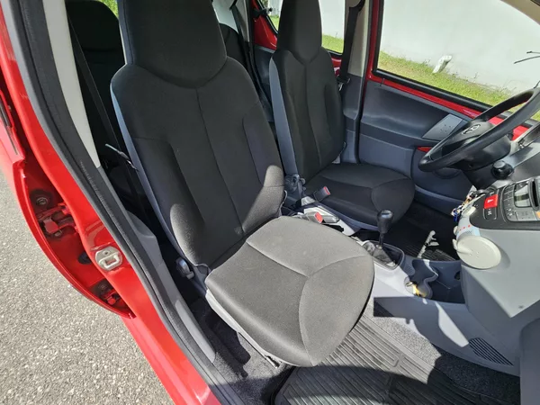 Toyota Aygo 1.0i KLIMA - foto 14