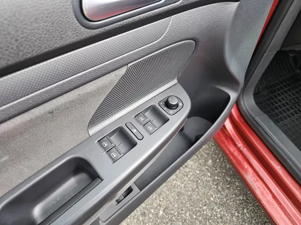 Volkswagen Golf 5 1.4TSI KLIMA - foto 10