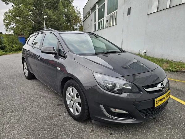 Opel Astra J 1.7CDTI - foto 7