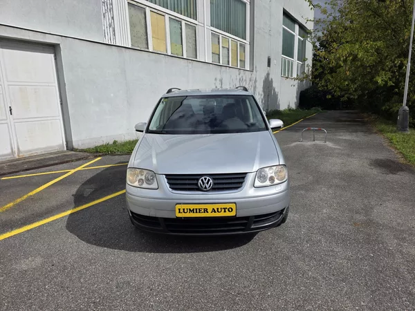 Volkswagen Touran 2.0i 85kw CNG Benzin