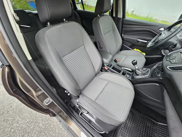 Ford Grand C-MAX 1.5 ECOBOOST-TITANIUM - foto 15