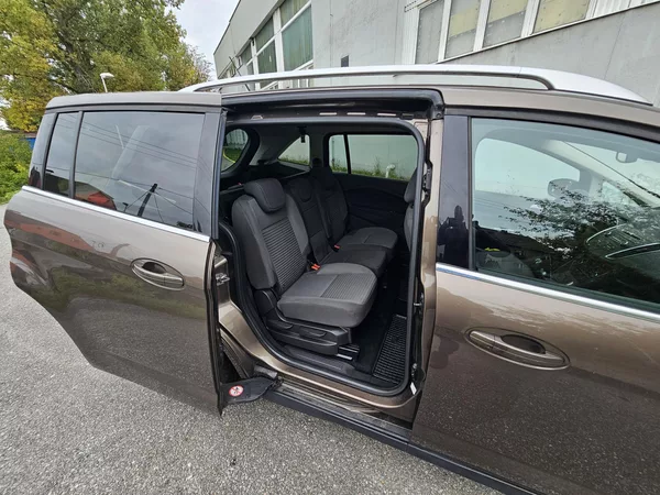 Ford Grand C-MAX 1.5 ECOBOOST-TITANIUM - foto 17