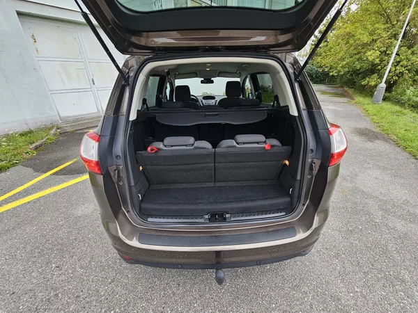 Ford Grand C-MAX 1.5 ECOBOOST-TITANIUM - foto 18