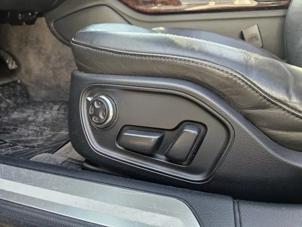Audi A8 3.0TDI QUATTRO - foto 10