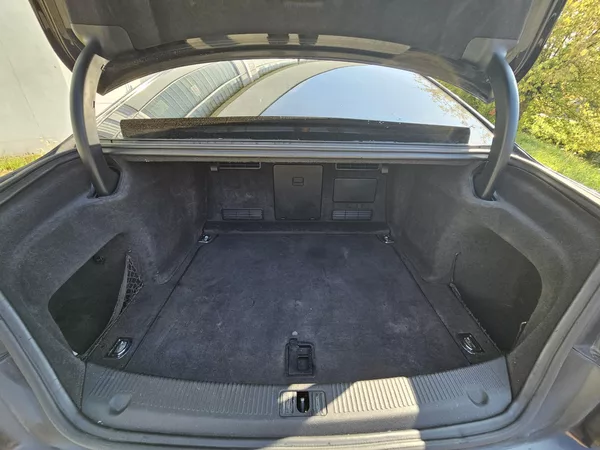 Audi A8 3.0TDI QUATTRO - foto 20