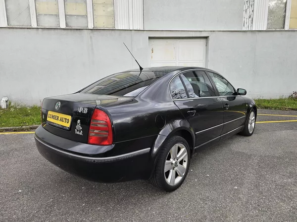 Škoda Superb 1 1.9TDI - foto 5