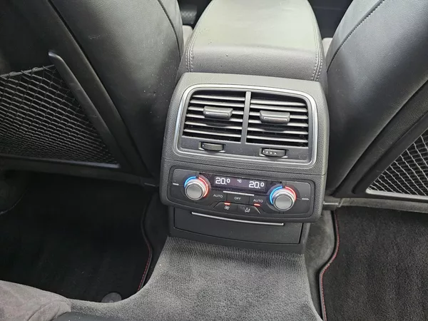 Audi A6 Avant 3.0TDI ŠIBR AUTOMAT 4X4 - foto 18