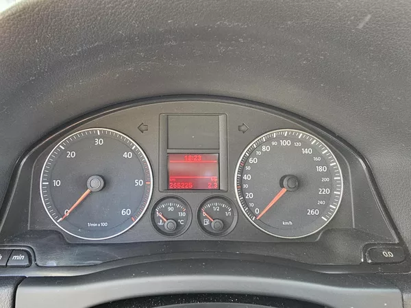Volkswagen Golf Plus 1.9TDI - foto 11