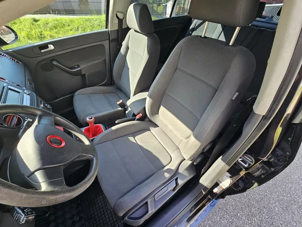 Volkswagen Golf Plus 1.9TDI - foto 9