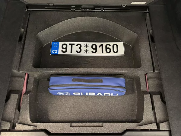 Subaru Outback 2.0D Comfort Cross Line CVT,CZ - foto 21