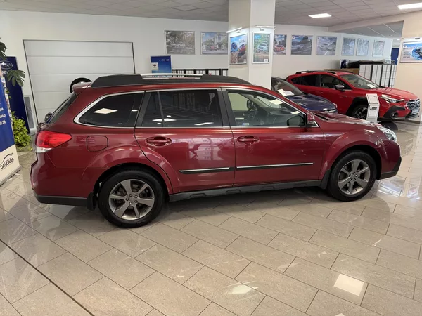 Subaru Outback 2.0D Comfort Cross Line CVT,CZ - foto 6
