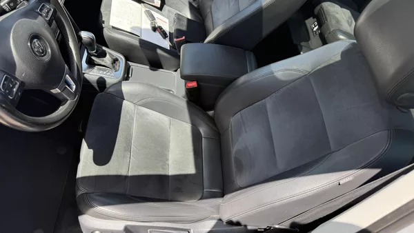 Volkswagen Sharan 2.0TSi*147kW*DSG*7MÍST*WEBASTO - foto 15