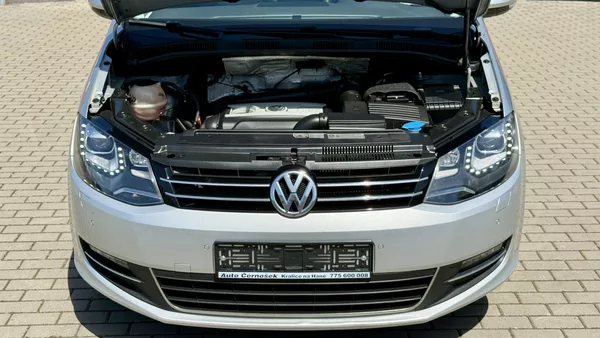 Volkswagen Sharan 2.0TSi*147kW*DSG*7MÍST*WEBASTO - foto 21