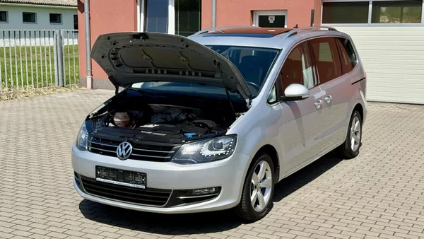 Volkswagen Sharan 2.0TSi*147kW*DSG*7MÍST*WEBASTO - foto 23