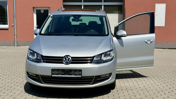Volkswagen Sharan 2.0TSi*147kW*DSG*7MÍST*WEBASTO - foto 24
