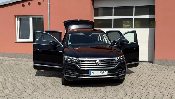 Volkswagen Touareg 3.0TDi*210kW*EXKLUSIVE* - foto 22