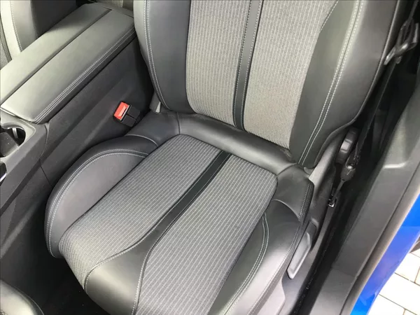 Peugeot 3008 1,5 1.5 BlueHDI 130 EAT8 96kw - foto 19