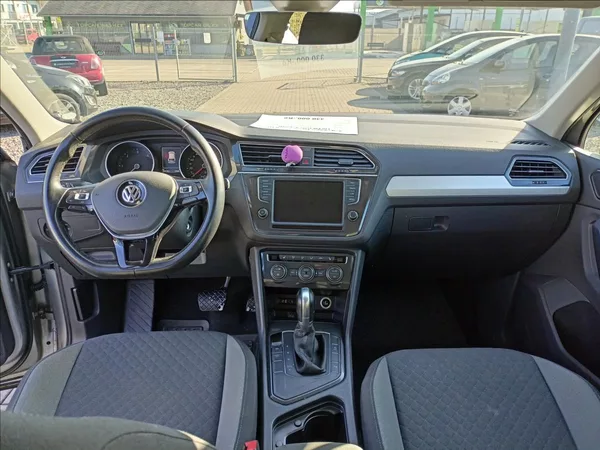 Volkswagen Tiguan 2,0 2.0 TDI 110 kW DSG Automa - foto 7