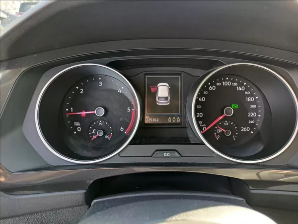 Volkswagen Tiguan 2,0 2.0 TDI 110 kW DSG Automa - foto 8