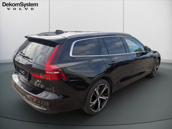 Volvo V60 2,0 B4 Plus Bright 6247 - foto 3