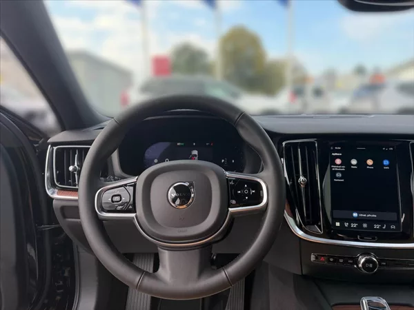 Volvo V60 2,0 B4 Plus Bright 6247 - foto 8