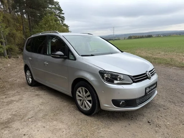 Volkswagen Touran 1,6 TDi BLUEMOTION STYLE