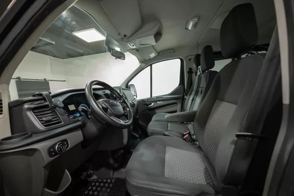 Ford Transit Custom L2 2.0 77 kW - foto 7