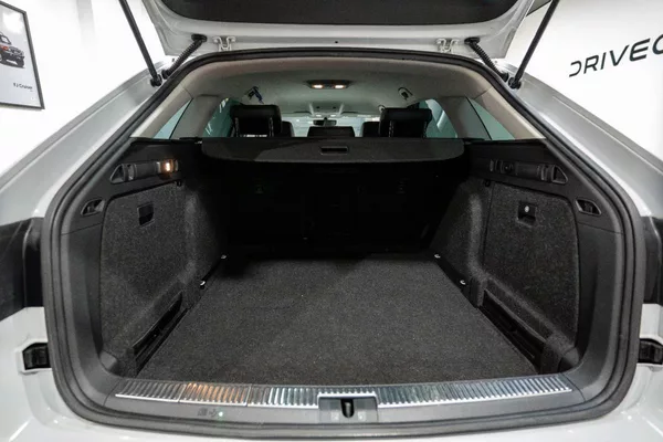 Škoda Superb 1.6 TDI 88 kW - foto 16