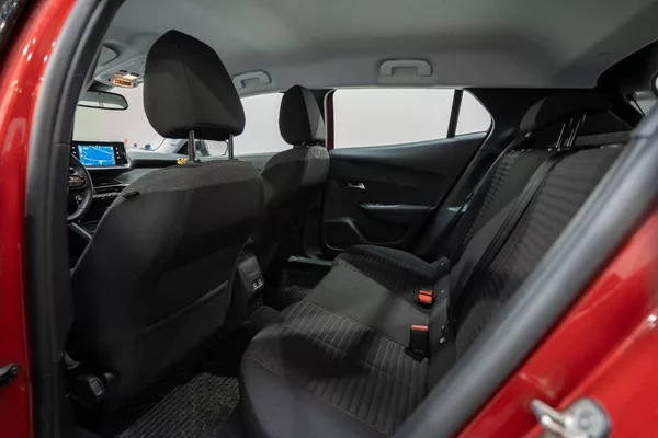 Peugeot 2008 1.2 PureTech 96 kW - foto 8