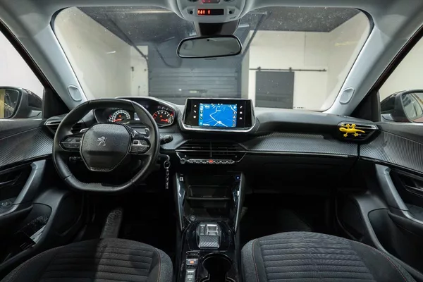 Peugeot 2008 1.2 PureTech 96 kW - foto 9
