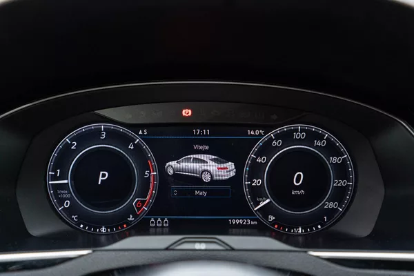 Volkswagen Arteon 2.0 TDI R-Line 140 kW - foto 12