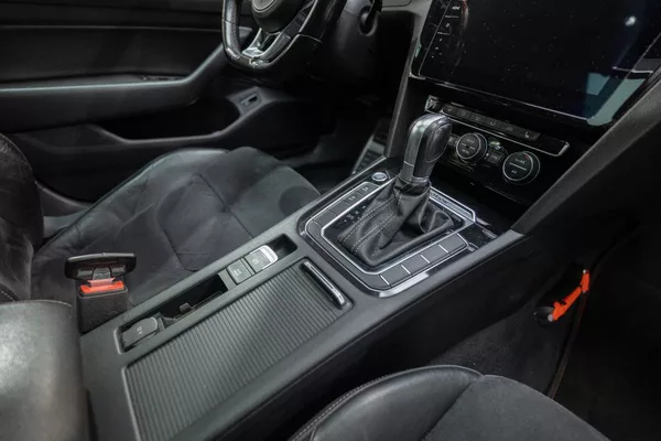 Volkswagen Arteon 2.0 TDI R-Line 140 kW - foto 19