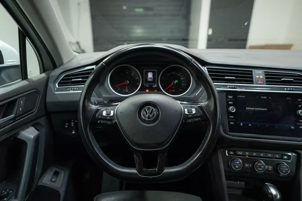Volkswagen Tiguan 1.5 TSI 110 kW - foto 12