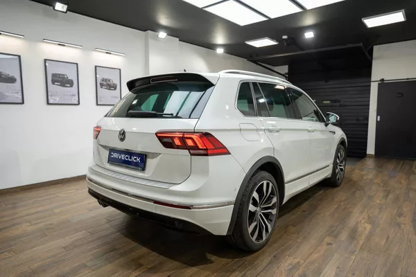 Volkswagen Tiguan 1.5 TSI 110 kW - foto 4